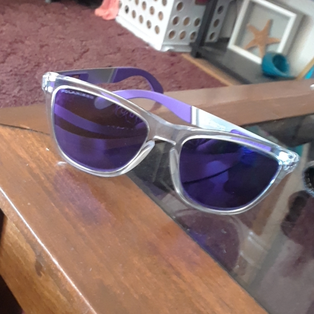 Purple Oakley polarized glasses